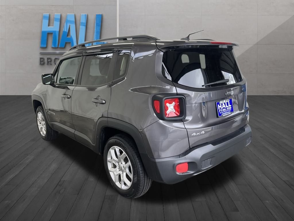 2017 Jeep Renegade Latitude North Edition photo 2