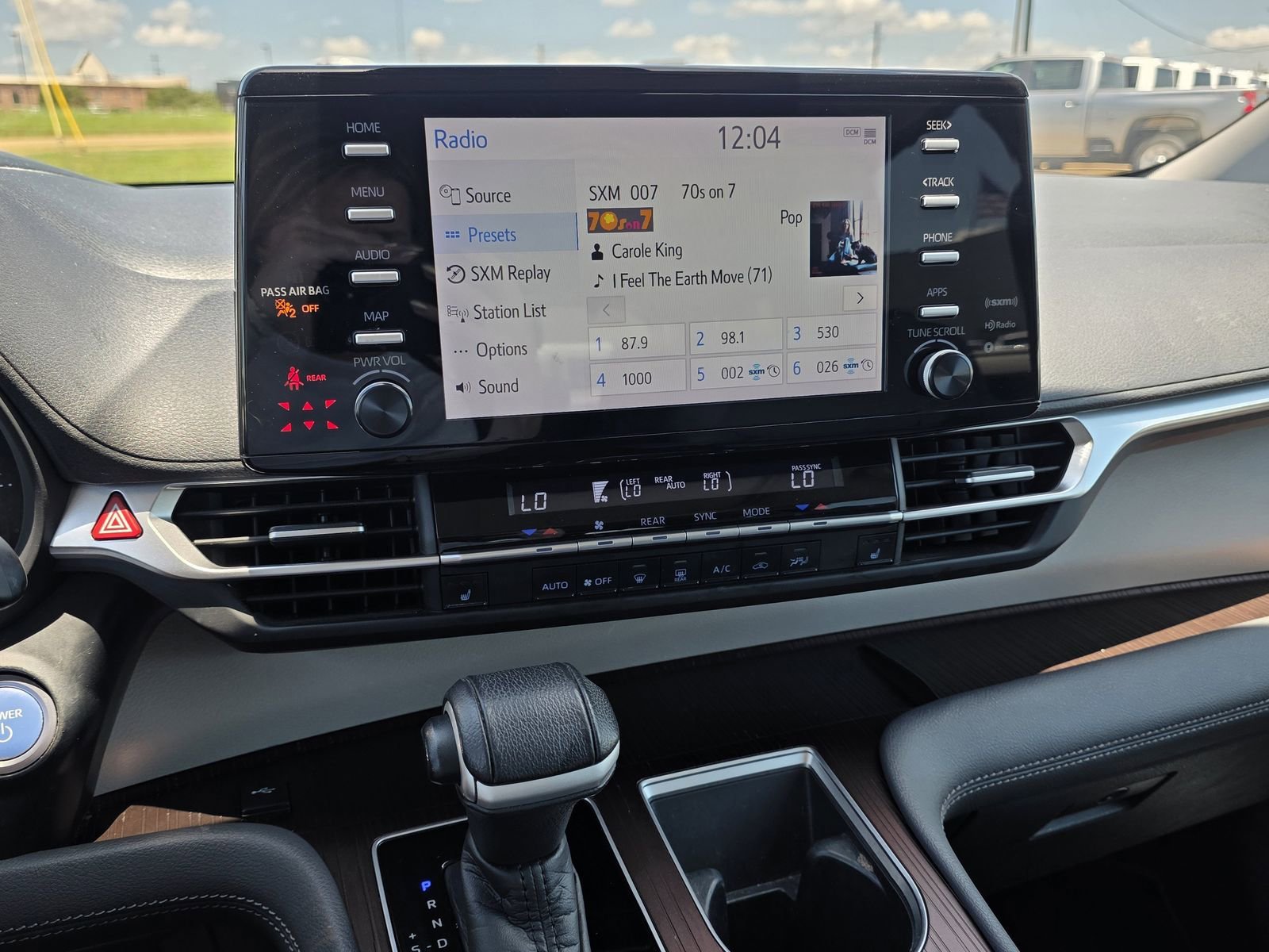 Used 2021 Silver Toyota XLE image 12
