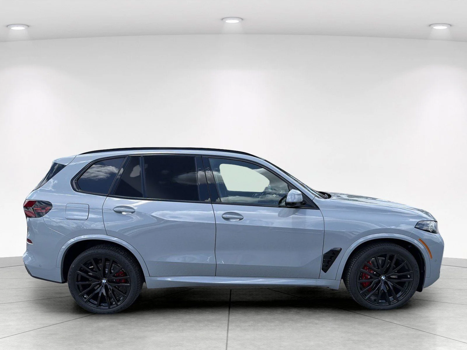 New 2026 Brooklyn Grey Metallic BMW xDrive40i image 3