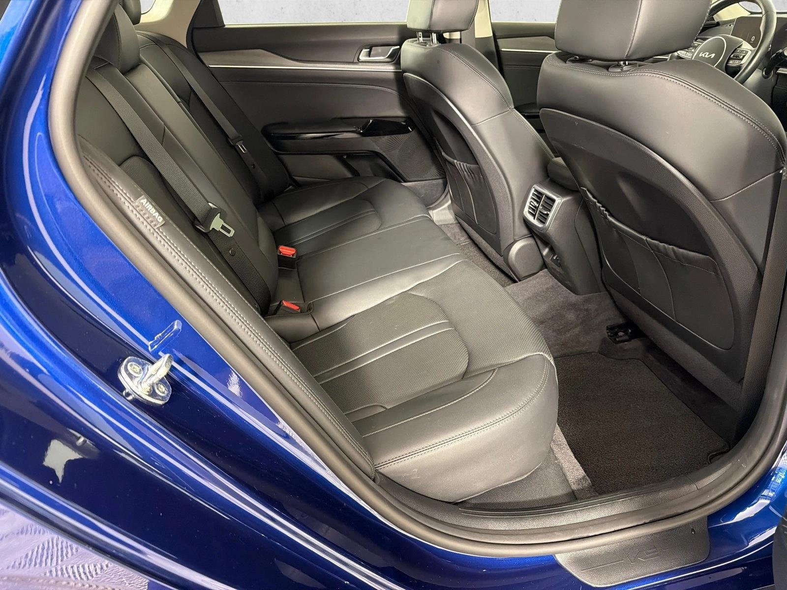 Used 2025 Yacht Blue Kia EX image 17
