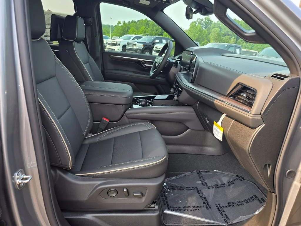 New 2026 Gray Chevrolet Premier image 29