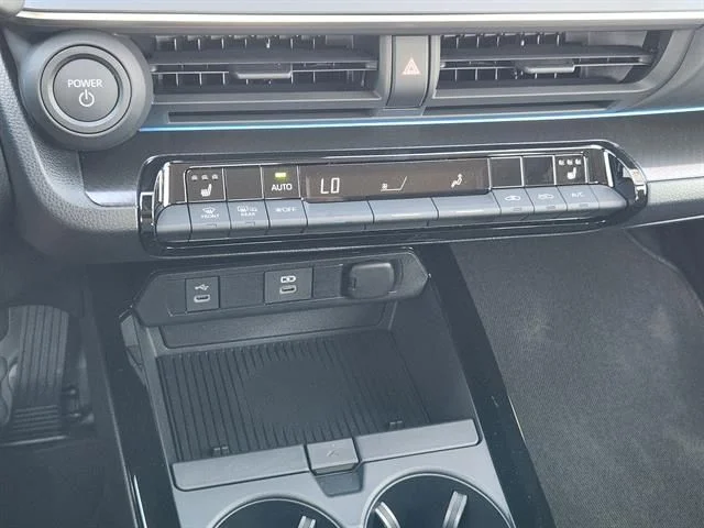 New 2026 Wind Chill Pearl <sup>1</sup> Toyota  Nightshade Edition image 14