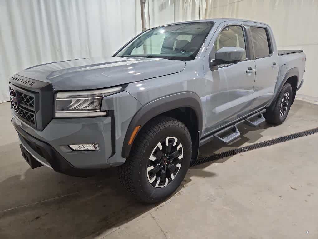 Used 2023 Boulder Gray Pearl Nissan PRO-4X image 3