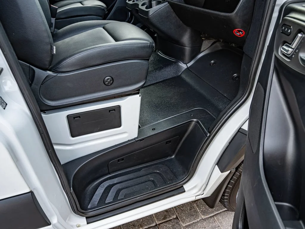 Used 2023 Arctic White Mercedes-Benz Passenger 170 WB image 51