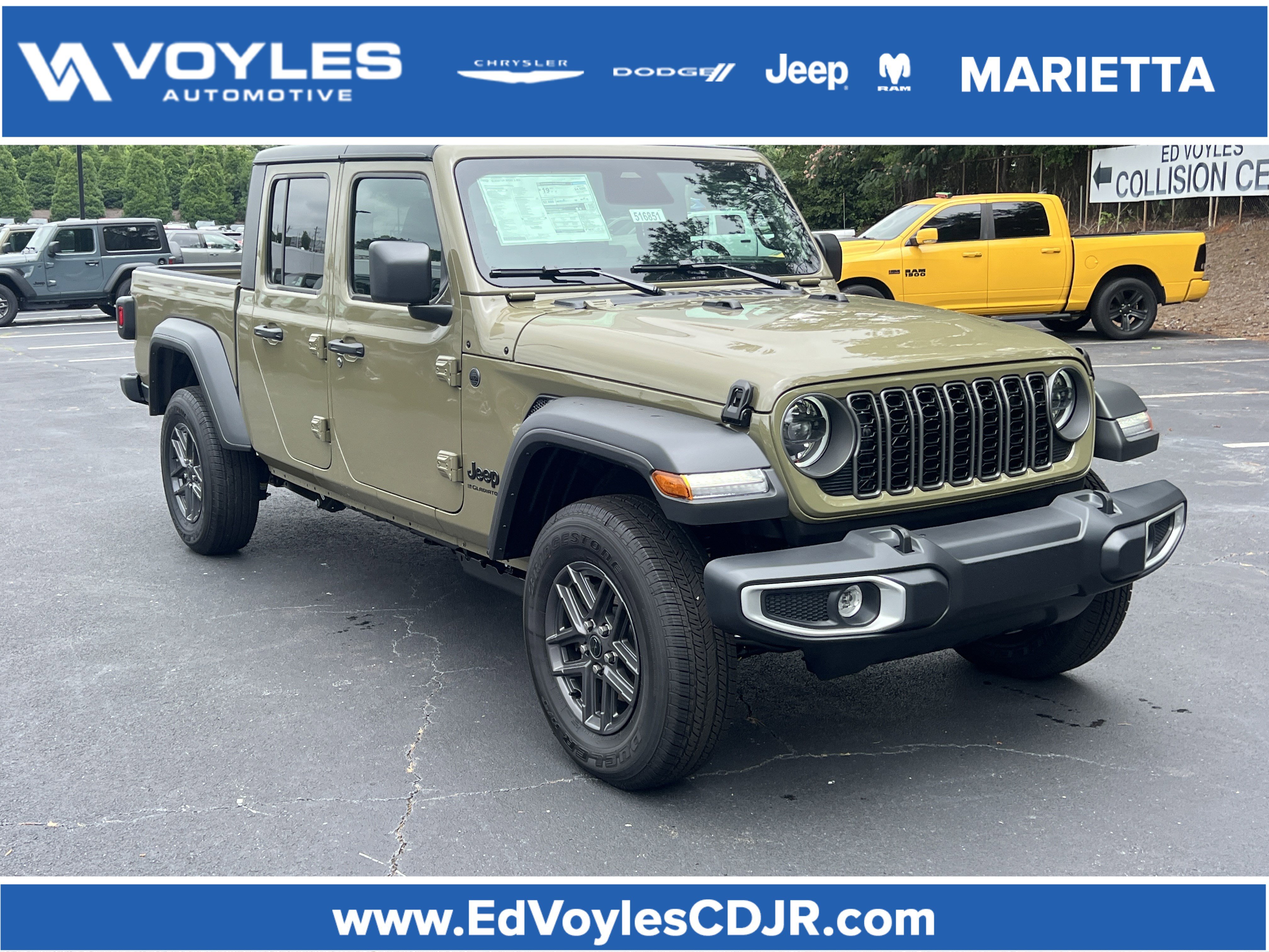 2026 Jeep Gladiator Sport S Auto's photo