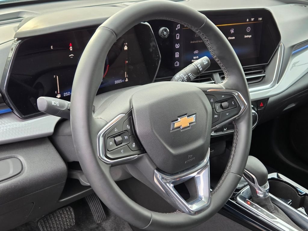 Used 2025 Blue Chevrolet LT image 24
