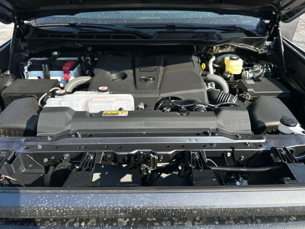 2026 Toyota Tundra SR5 - Photo 25