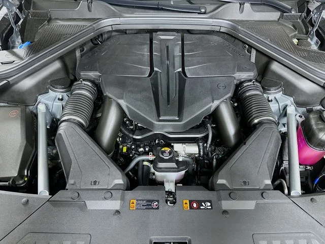 New 2026 Silver Genesis 3.5T Prestige image 25