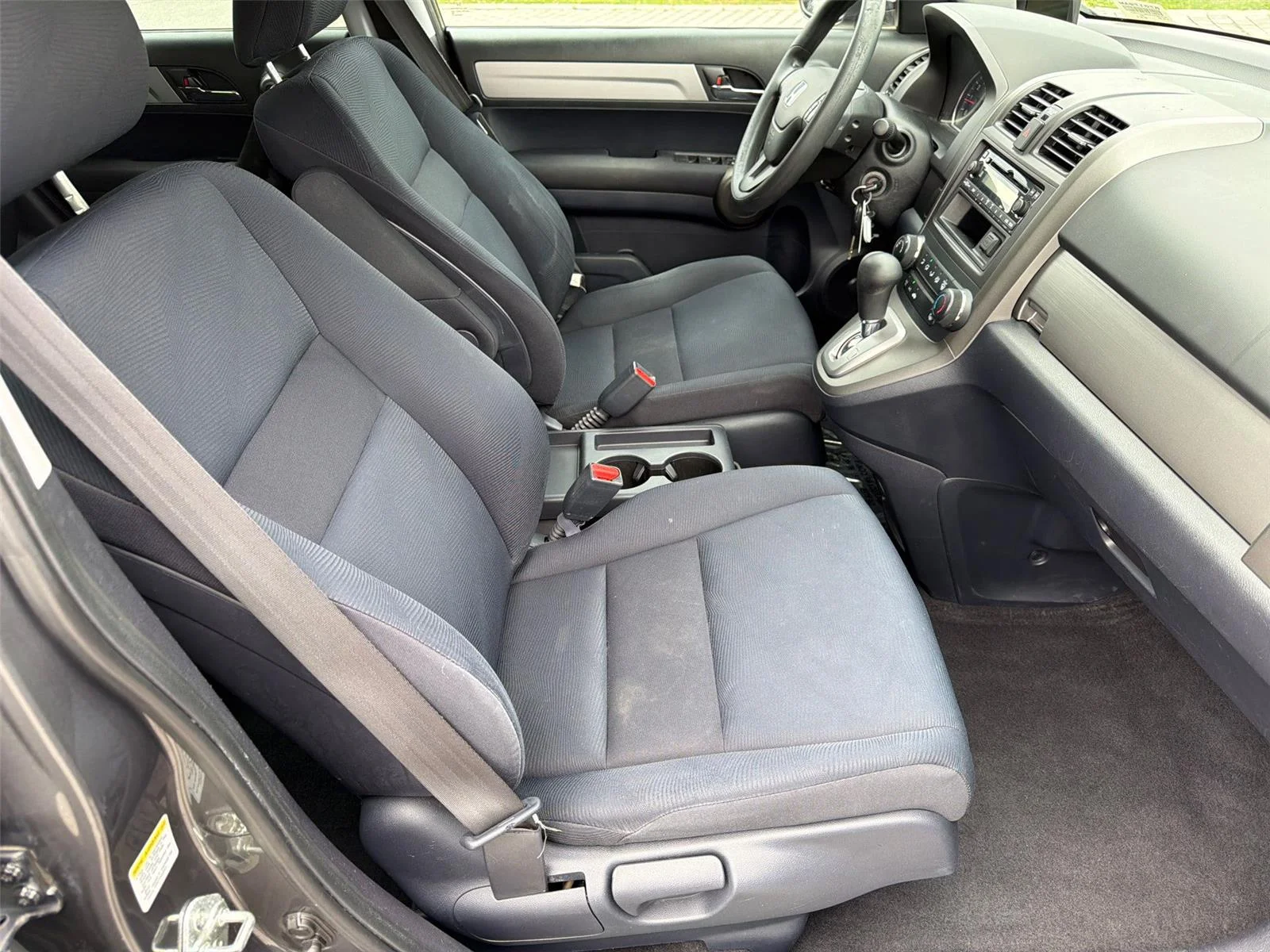 Used 2011  Honda LX image 27