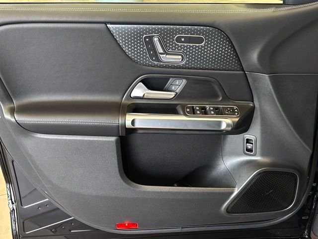 Used 2026 Black Mercedes-Benz GLB 250 image 13