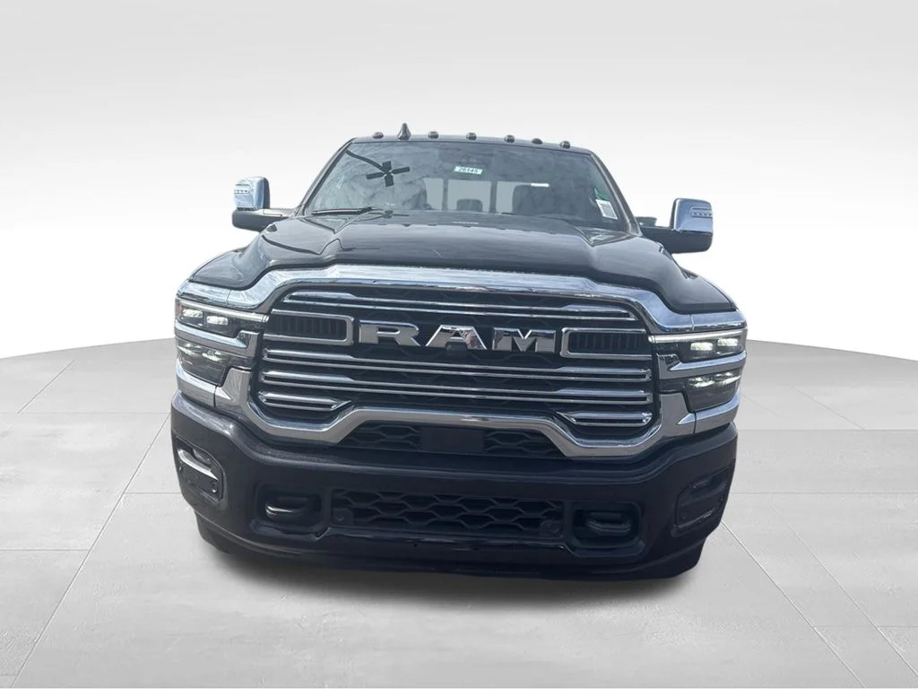 New 2026 Diamond Black Crystal Pearl-Coat Exterior Paint RAM LARAMIE image 11