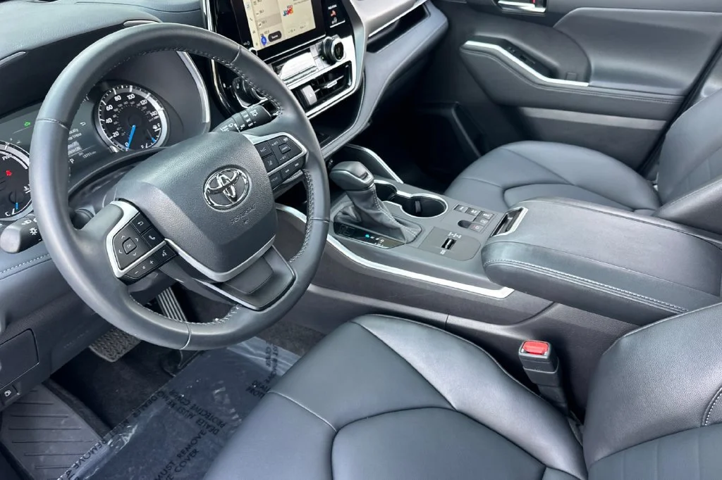 Certified Used 2026 Beige Toyota XLE image 10