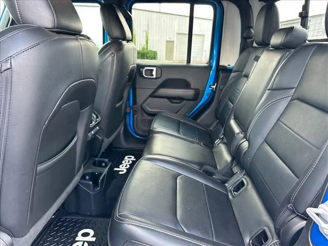 Used 2022 Blue Jeep Overland image 18
