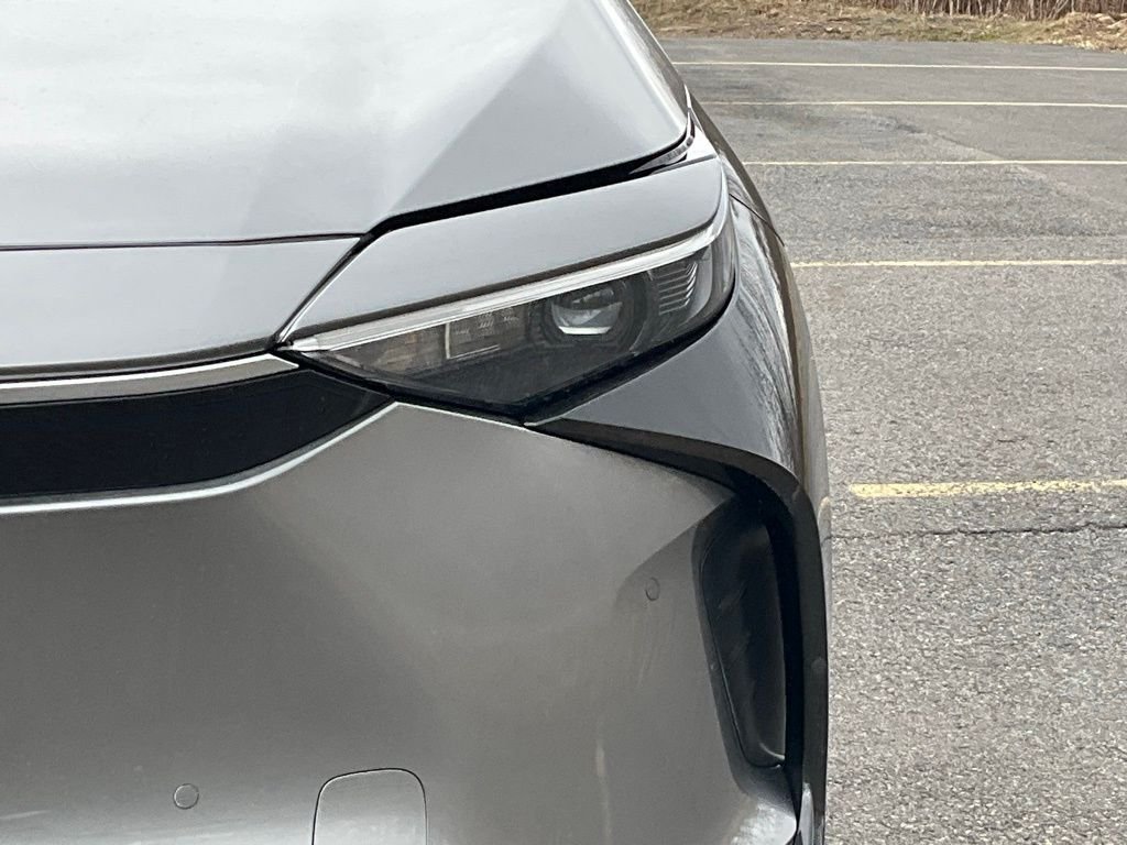 Used 2024 Toyota bZ4X XLE with VIN JTMABACA8RA088988 for sale in Dickson City, PA