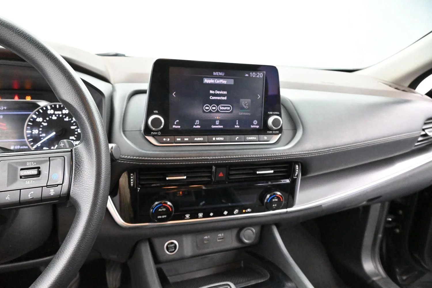 Used 2021 Super Black Nissan SV image 17