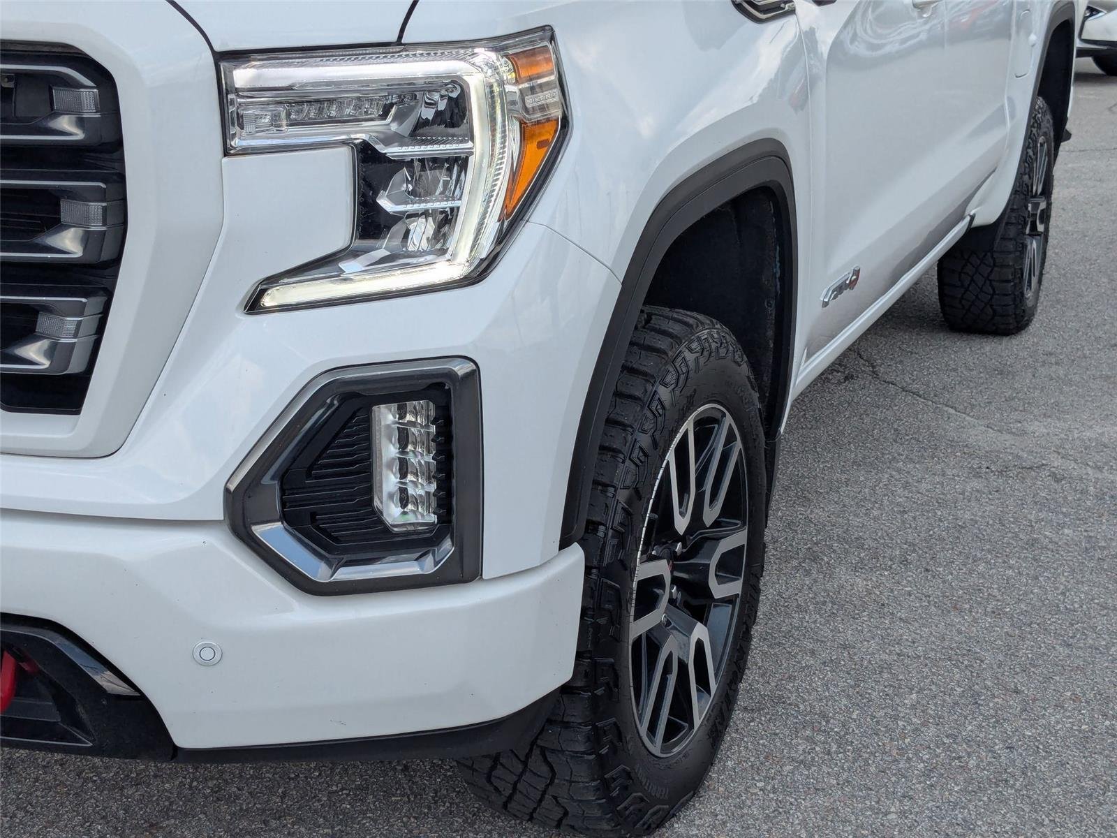 Used 2021 Summit White GMC AT4 image 9