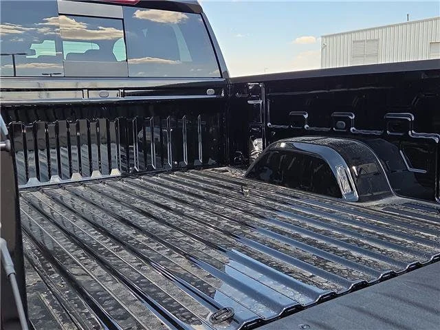 New 2026 Onyx Black GMC Elevation image 9
