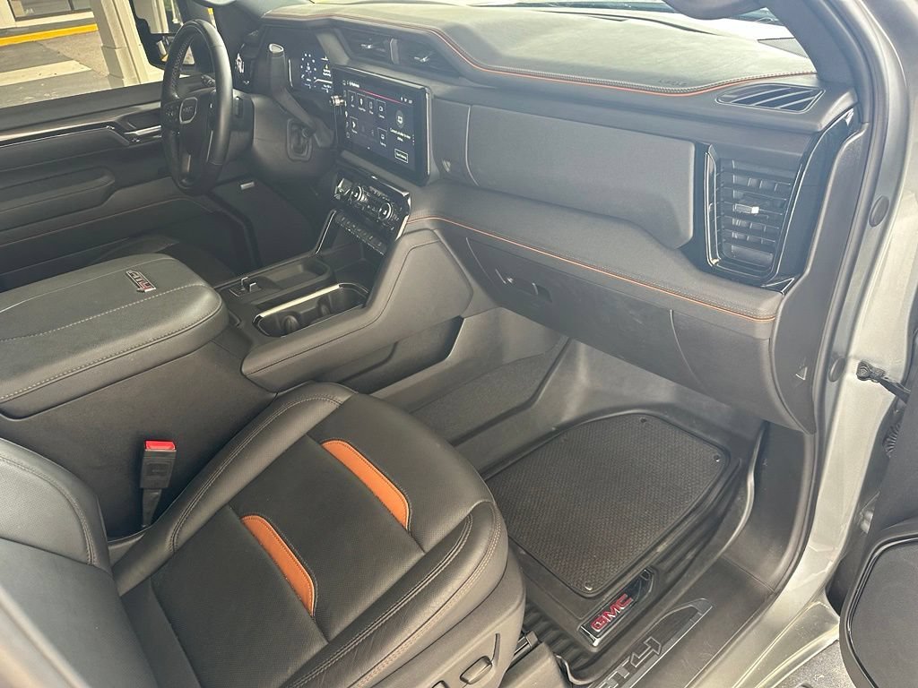 Used 2025 Sterling Metallic GMC AT4 image 40