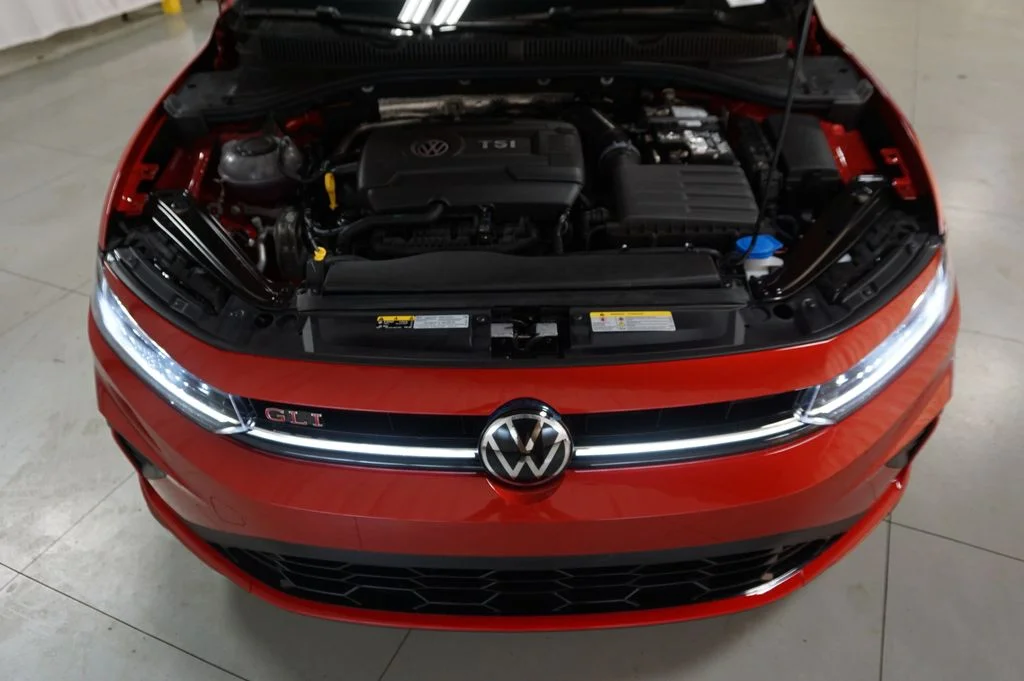New 2026 Kings Red Metallic Volkswagen 2.0T Autobahn image 26