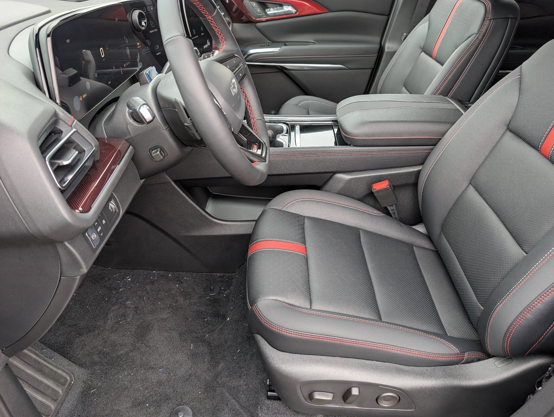 2026 Chevrolet Traverse RS - Photo 17