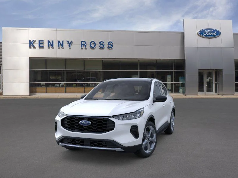 New 2026 Star White Metallic Tri-coat Ford ST-Line image 3