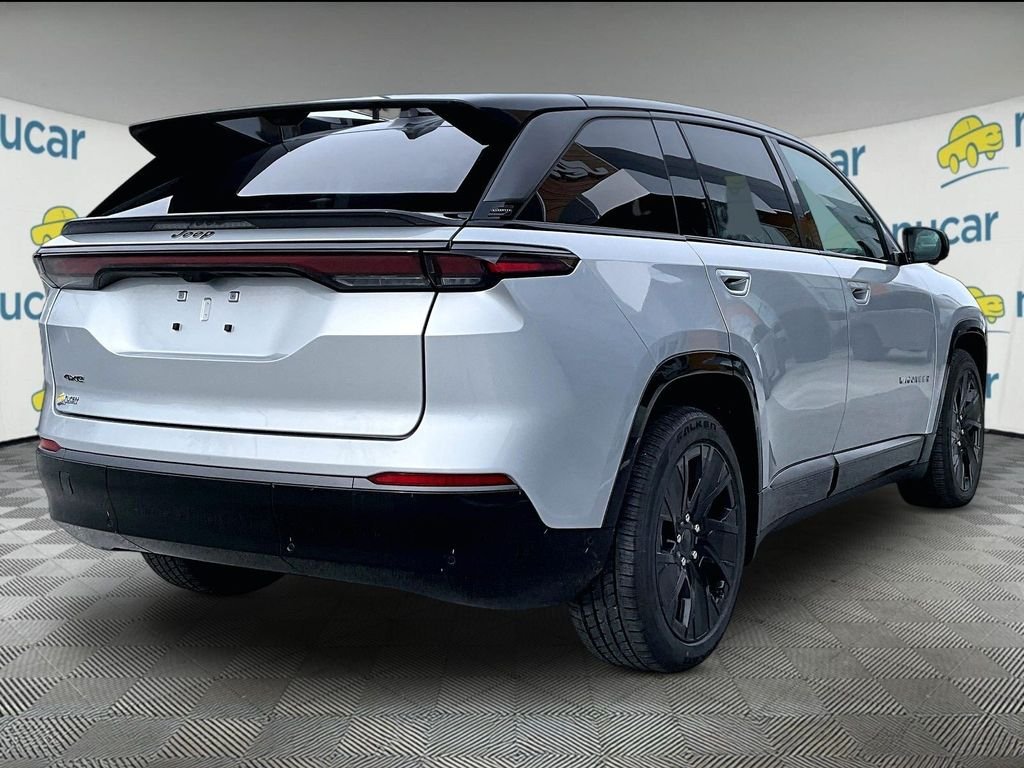 2025 Jeep Wagoneer S — photo 7