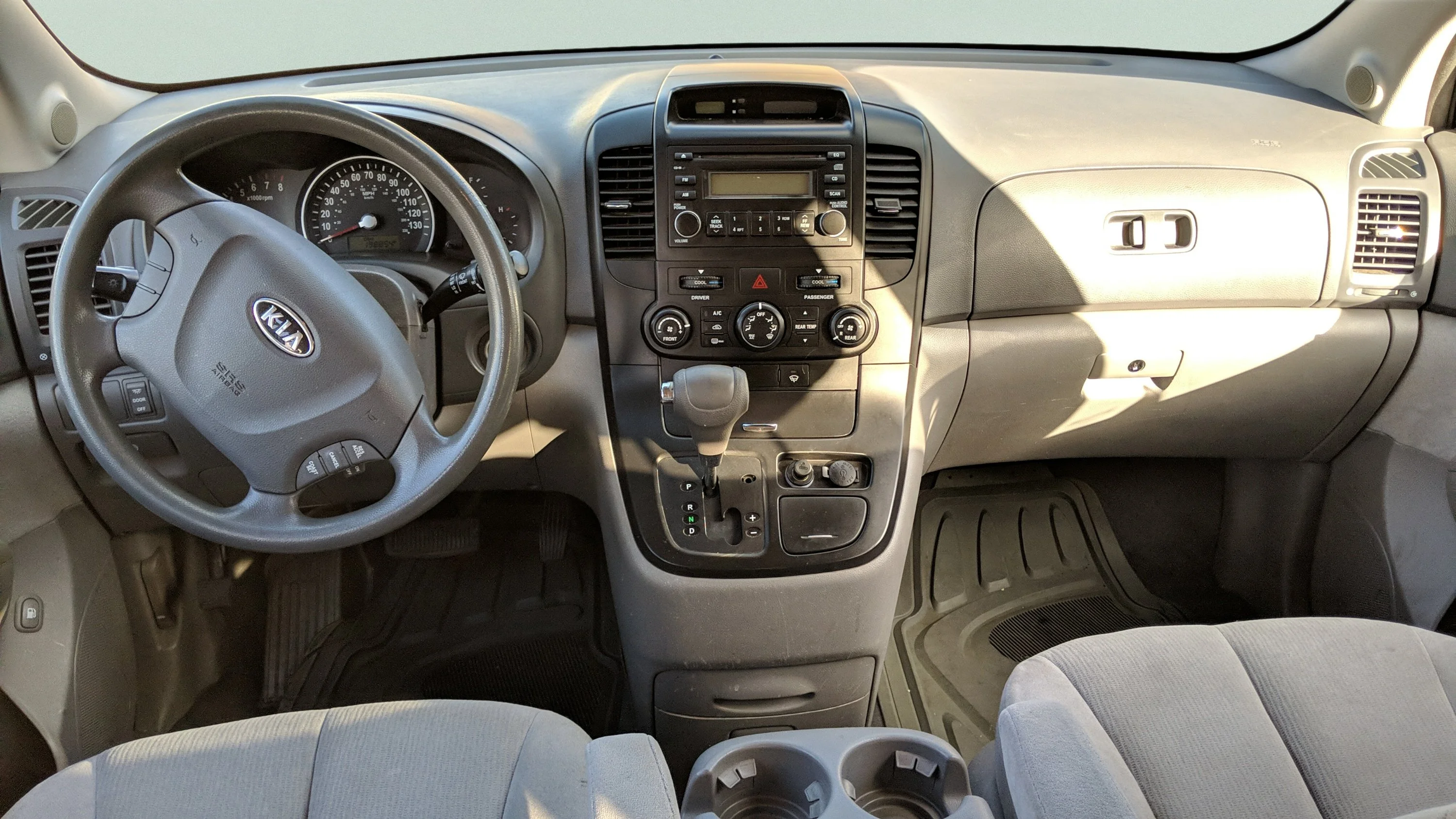 Used 2008 Blue Kia LX image 9