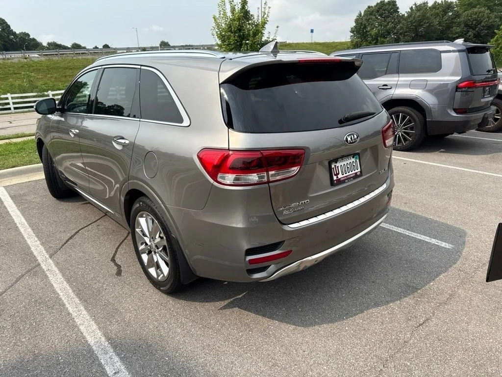 Used 2018 Titanium Silver Kia SX Limited V6 image 12