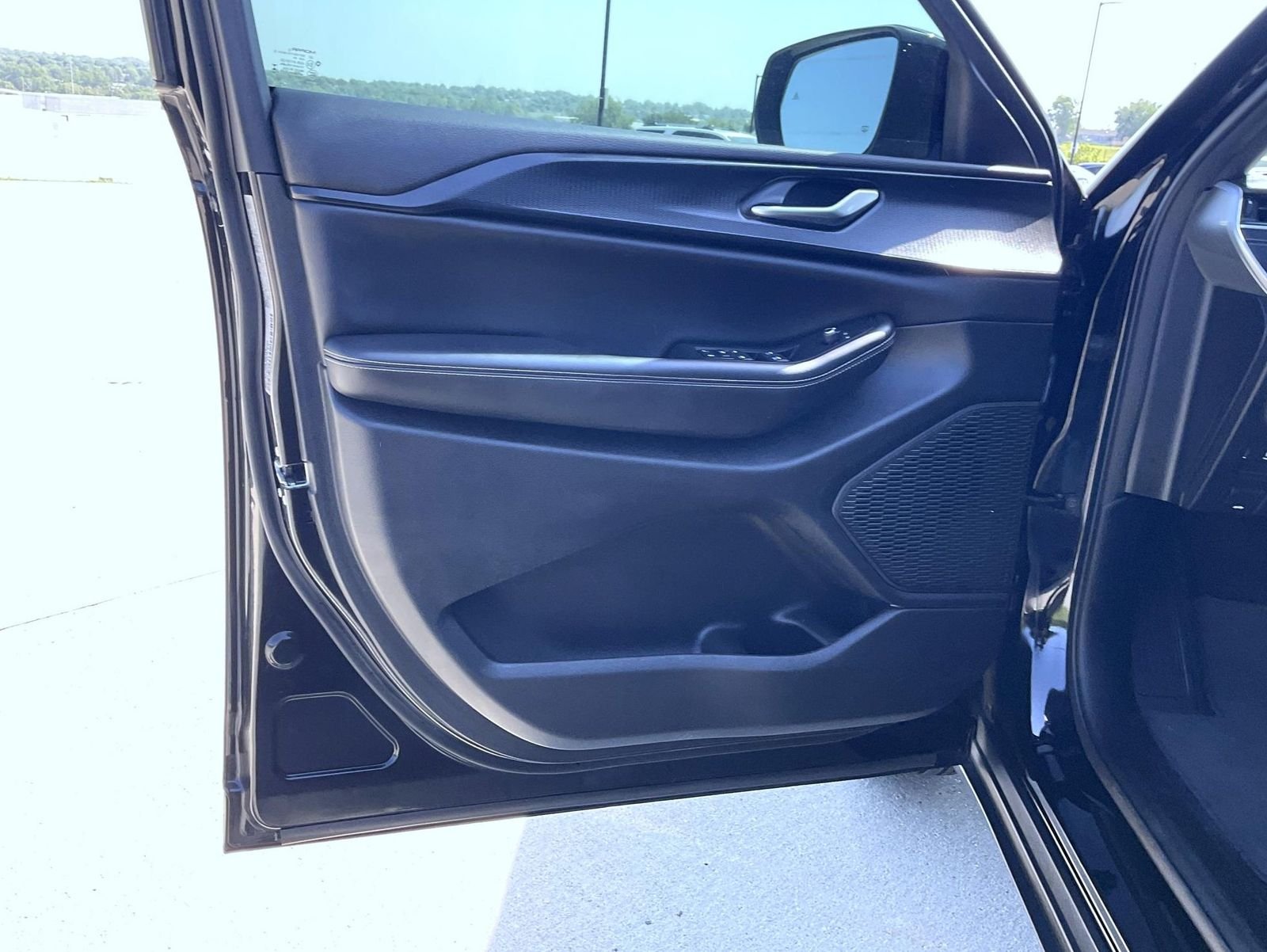 2024 Jeep Grand Cherokee Altitude - Photo 10