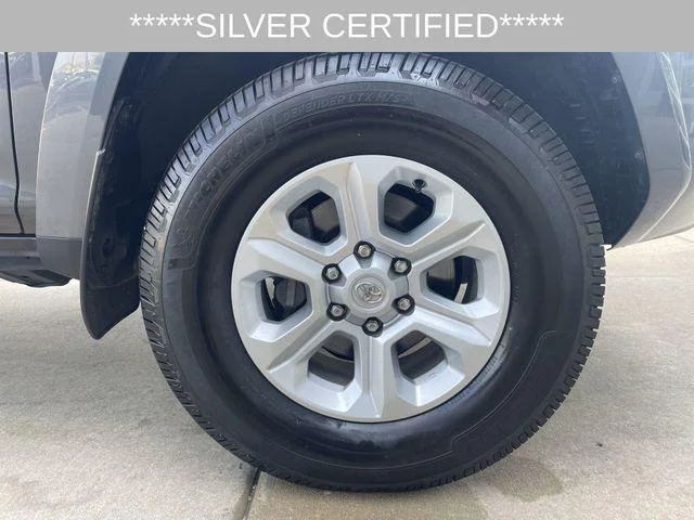 Certified Used 2022 MAGNETIC GRAY MET. Toyota  image 42