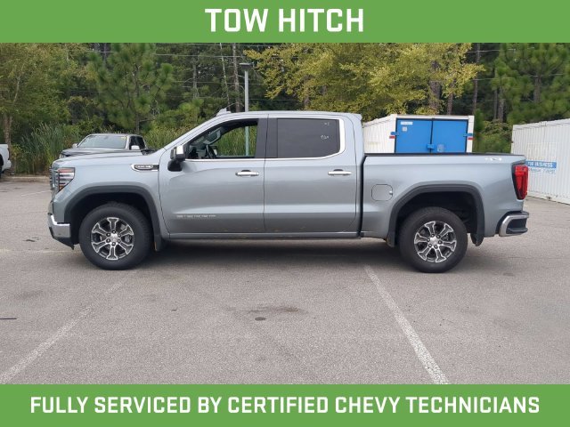 Used 2025 Silver GMC SLT image 9