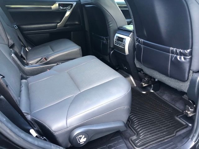 Used 2020 Black Lexus 460 image 11