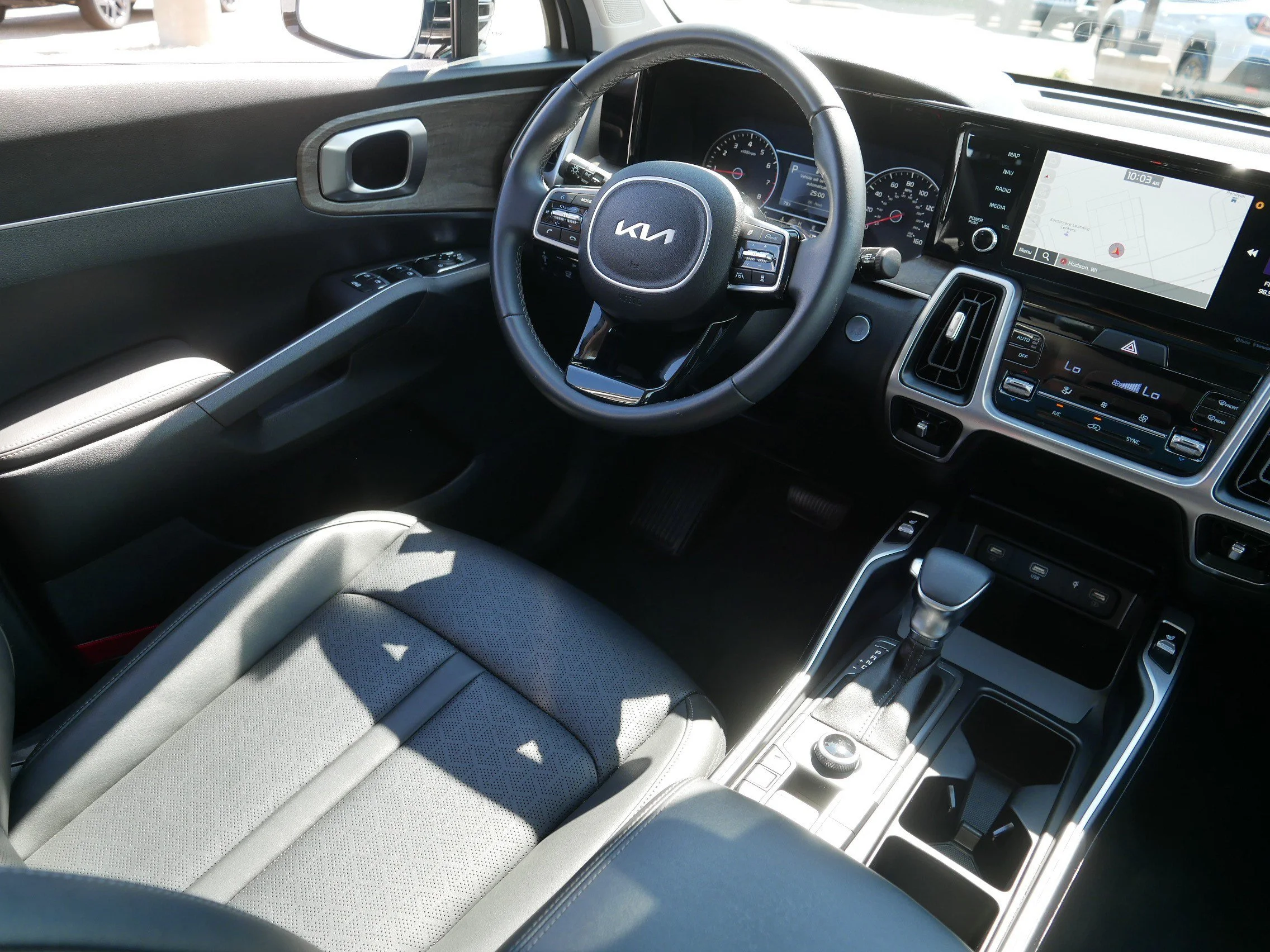 2023 Kia Sorento X-Line EX - Photo 9