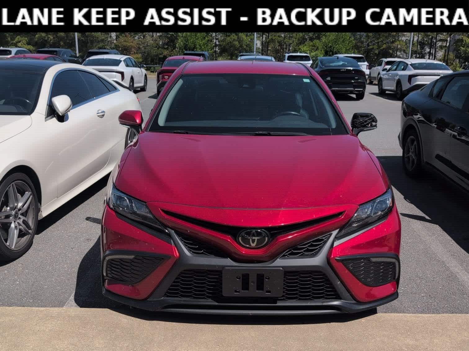 Used 2022 SUPERSONIC RED Toyota SE image 2