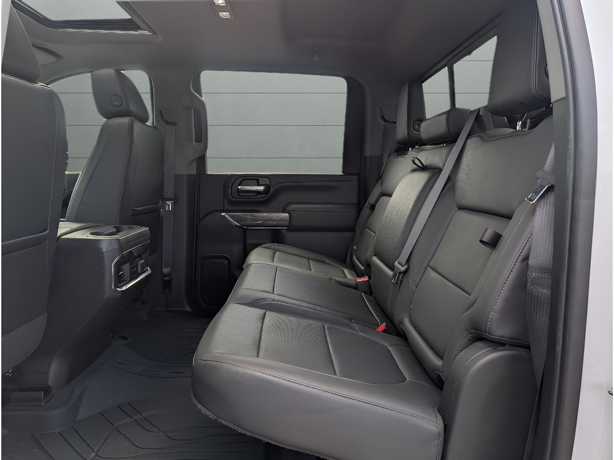 Used 2022 Summit White Chevrolet LTZ image 11