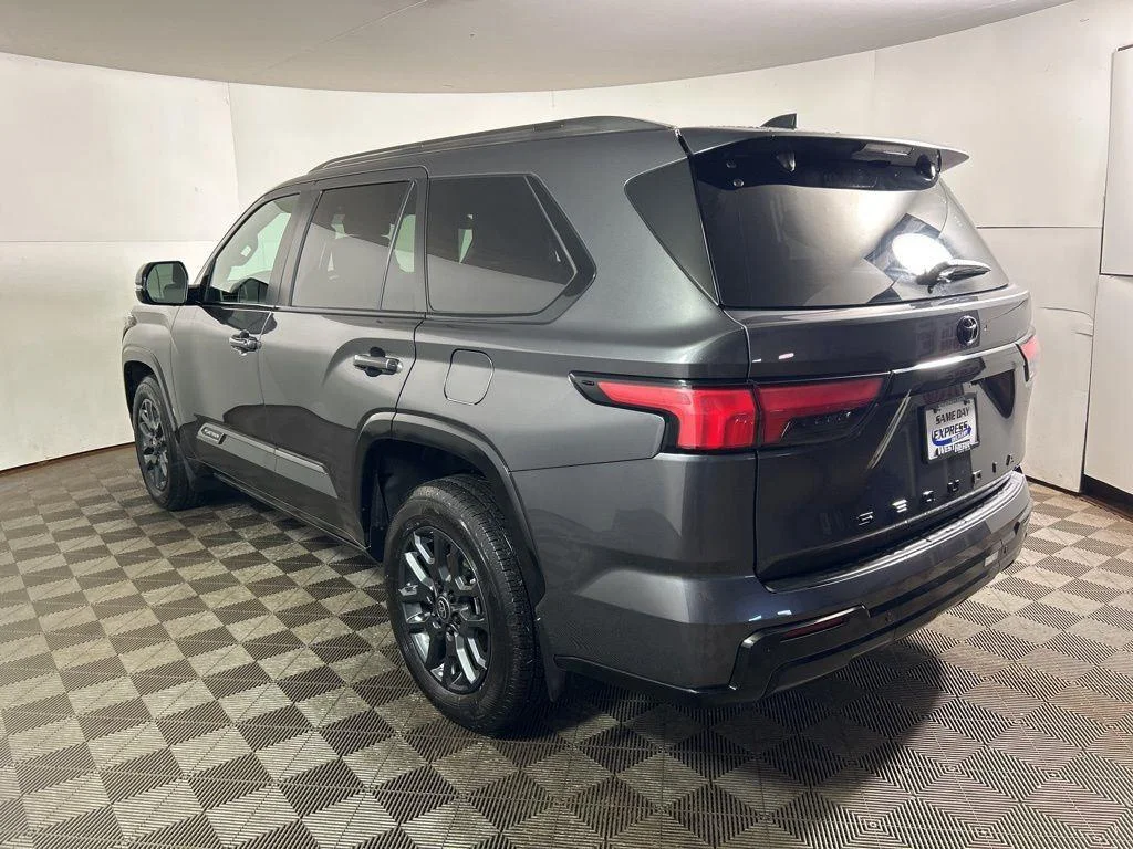 Used 2026 Magnetic Gray Metallic Toyota Platinum image 7