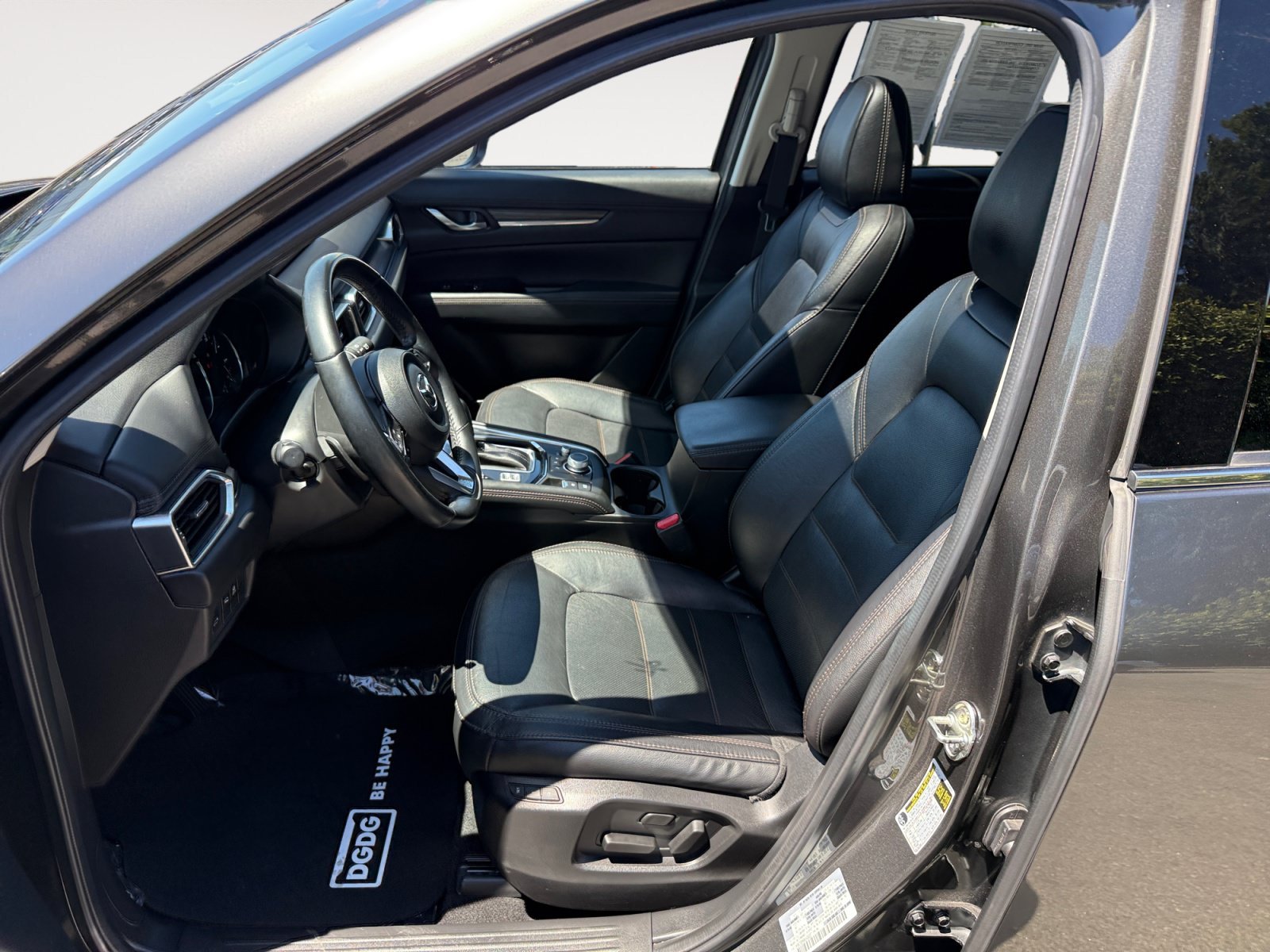 Used 2021 Machine Gray Metallic Mazda Grand Touring image 10