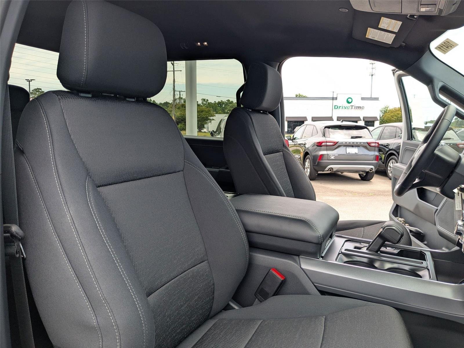 New 2026 Avalanche Ford XLT image 30