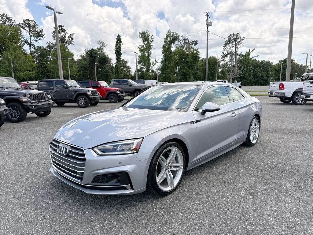 Used 2019 Silver Metallic Audi 2.0T Prestige image 9
