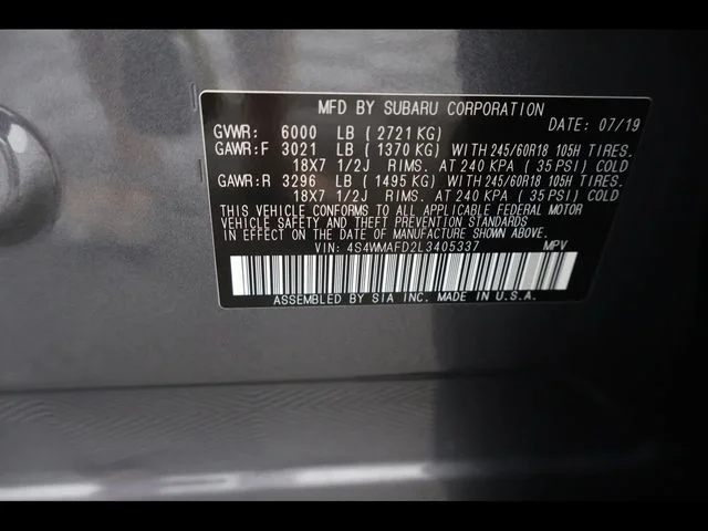 Used 2020 Gray Subaru Premium image 33