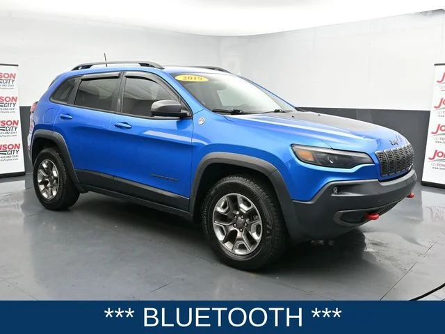 Used 2019 Blue Jeep Trailhawk image 1