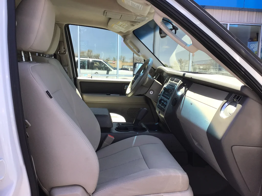 Used 2012 White Ford XLT image 6