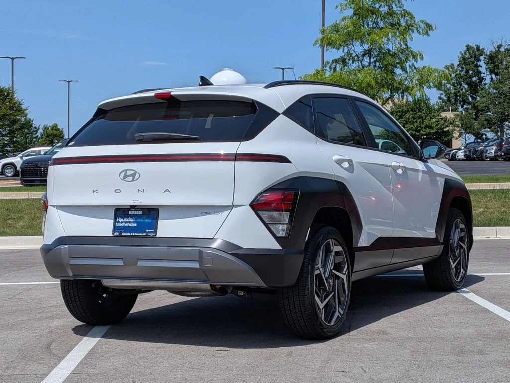 Certified Used 2026 White Hyundai SEL Premium image 7