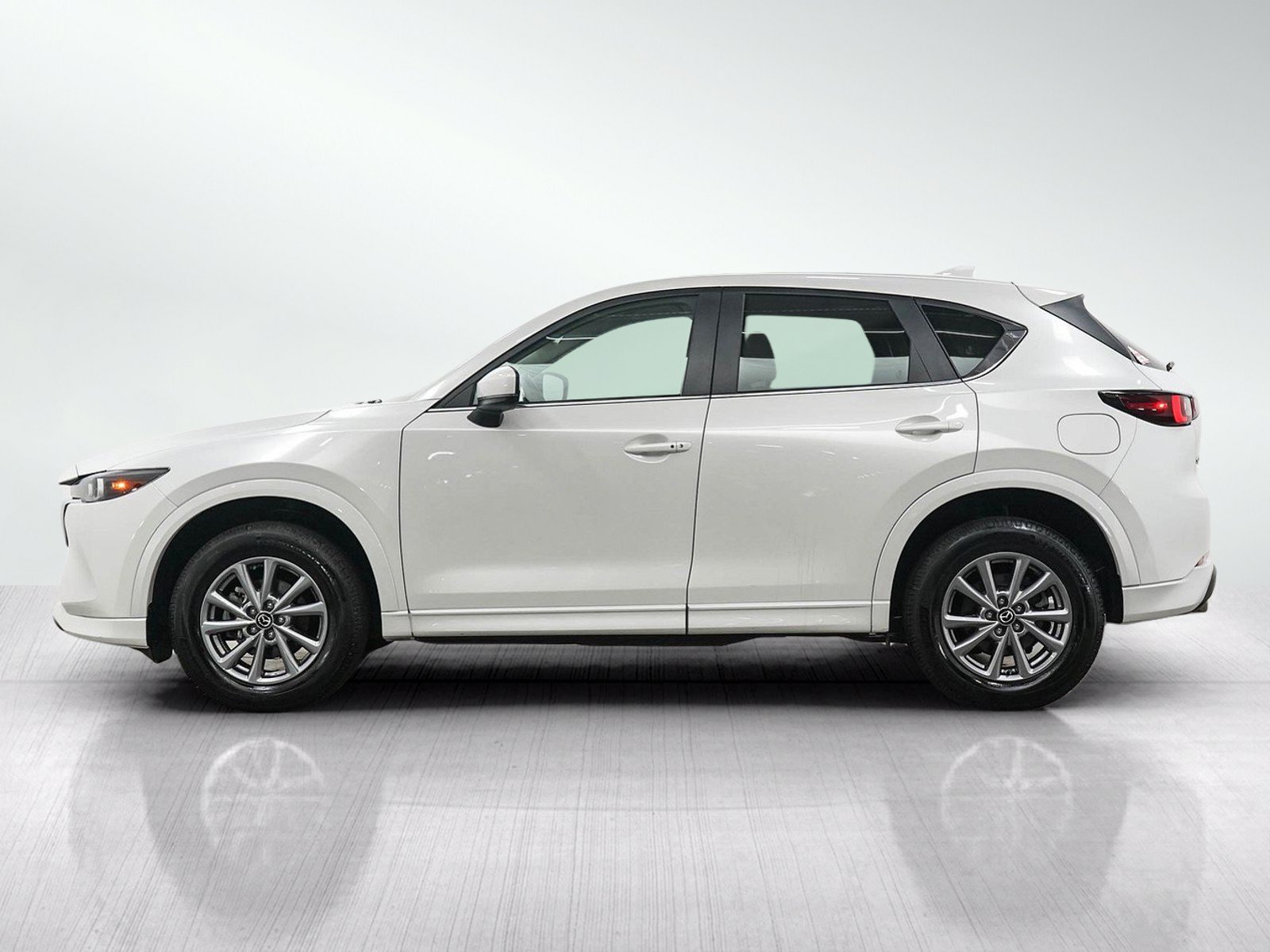 Used 2024 Rhodium White Metallic Mazda 2.5 S Preferred Package image 2