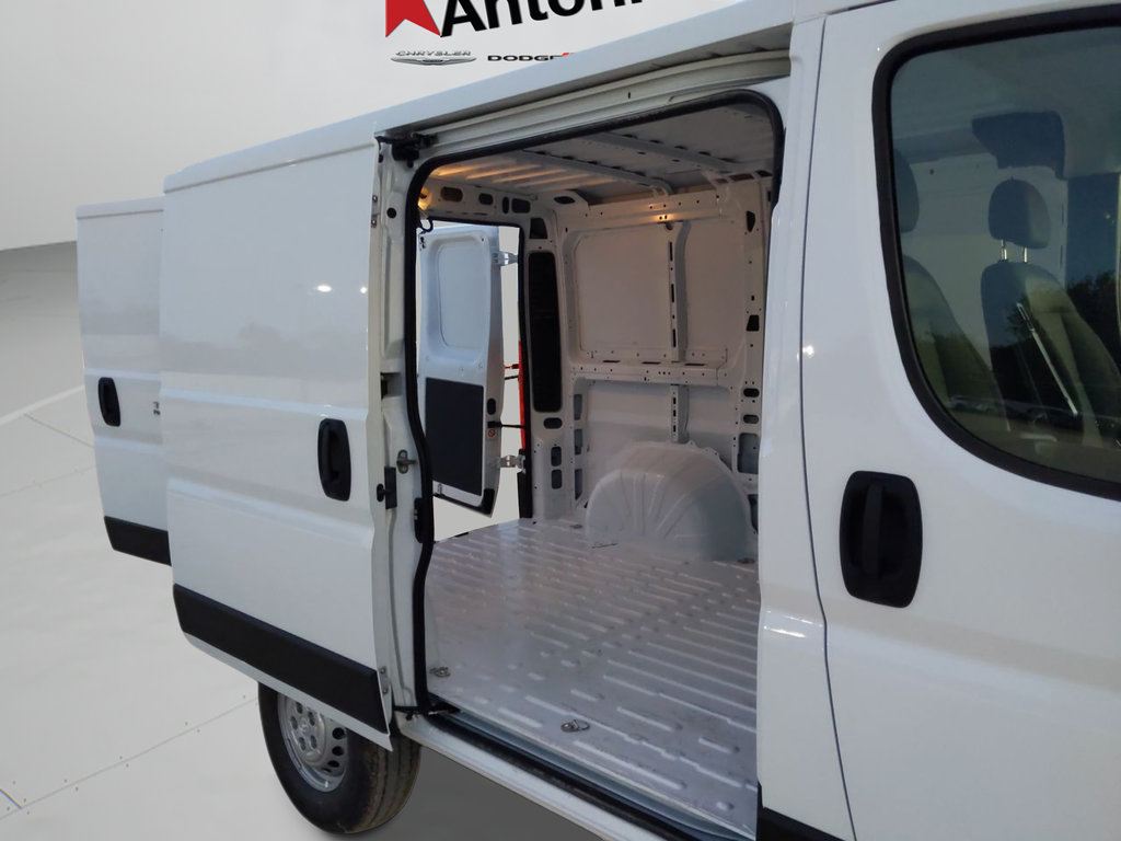 New 2026 Bright White Clear-Coat Exterior Paint RAM Low Roof image 39