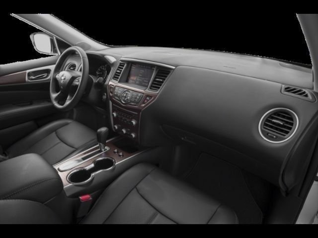 Used 2020 White Nissan Platinum image 13