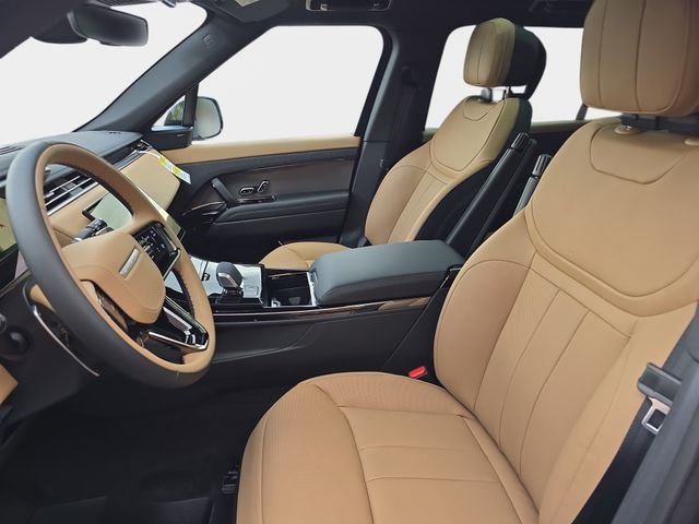 New 2026 British Racing Green Land Rover Dynamic SE image 12