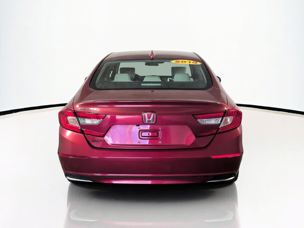 2019 Honda Accord LX - Photo 7