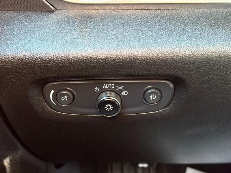 Used 2020 Red Tintcoat Chevrolet Premier image 31