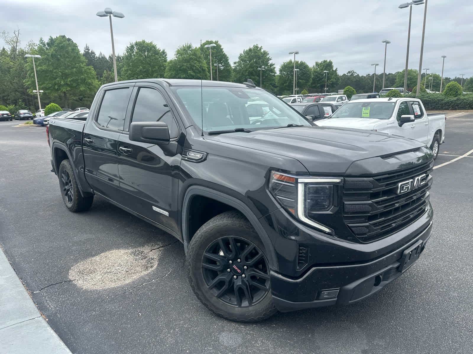 2022 GMC Sierra 1500 Elevation